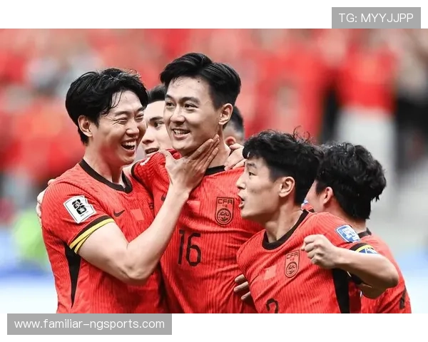 国足迎关键比赛备战阶段 球员状态引球迷高度关注 国足迎关键比赛备战阶段 球员状态引球迷高度关注